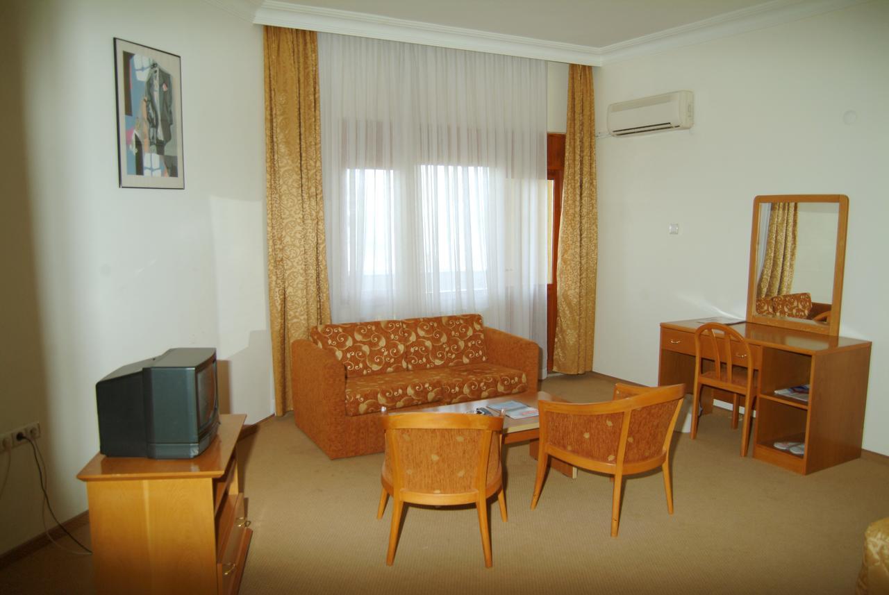 Omtel Otel Atakum Buitenkant foto
